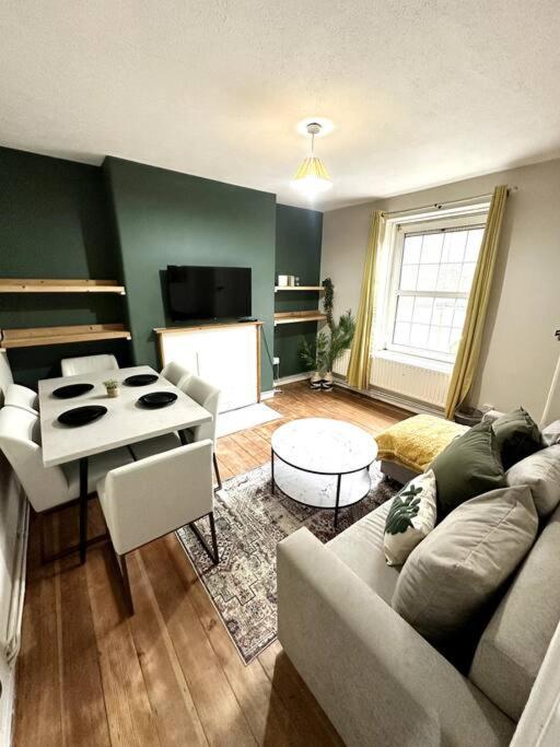 Quirky 3 Bedroom Flat In Shoreditch 伦敦 外观 照片